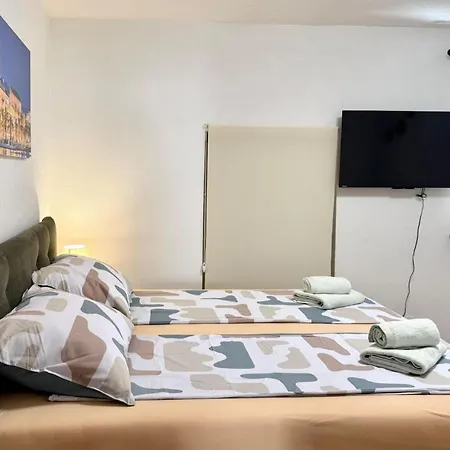 Old Town Malac Apartamento Split